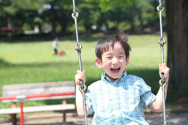 インビザライン・ファーストで治療した綺麗な歯ならびの男の子