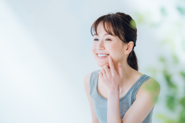 インプラント1本あたりの費用相場は？治療にかかる費用の内訳も解説