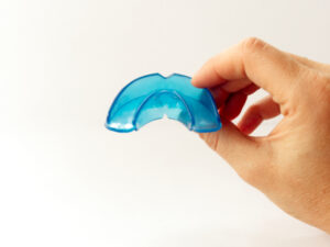 床矯正で使用するマウスピース